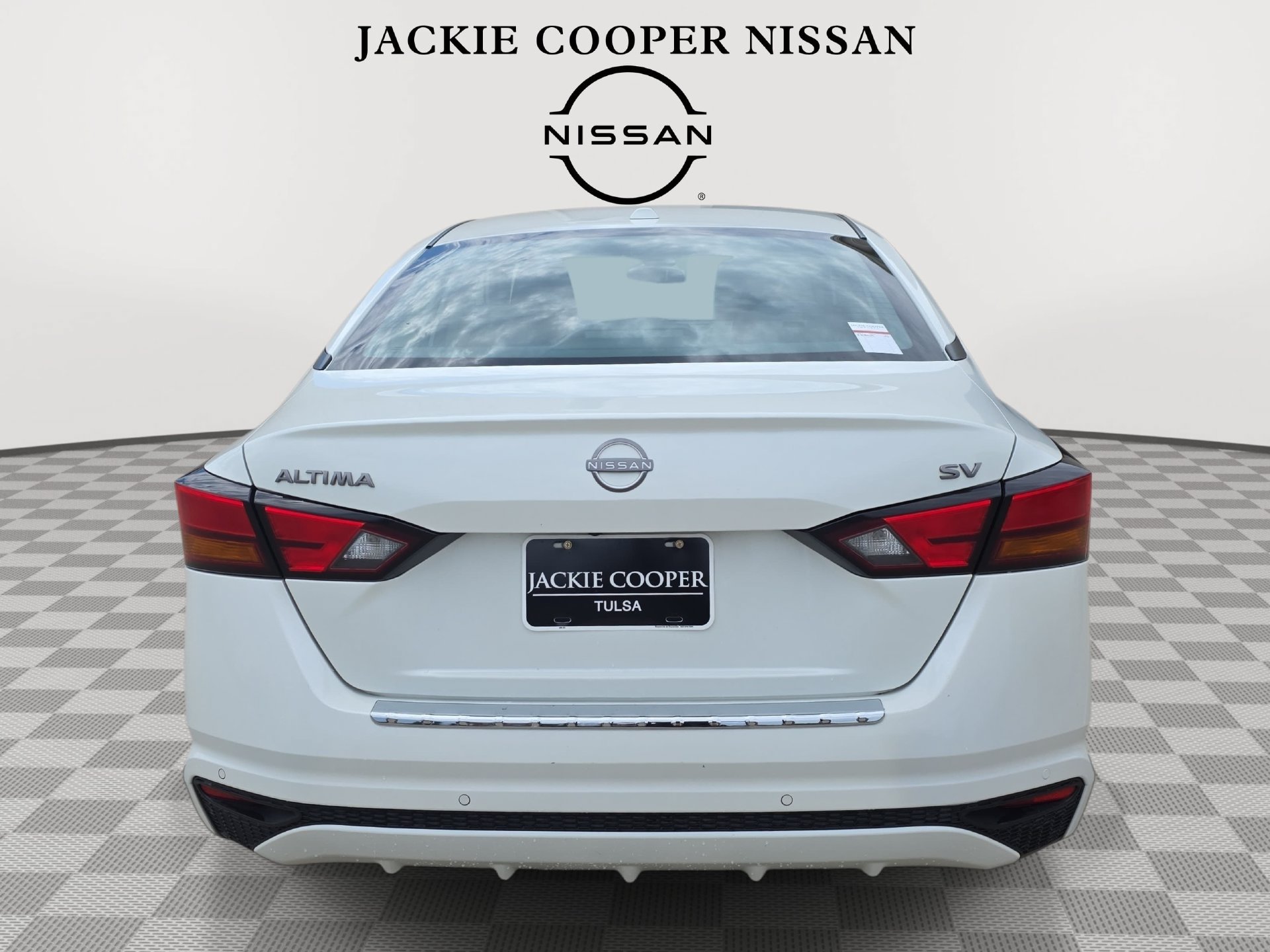 Used 2023 Nissan Altima 2.5 SV FWD image 6