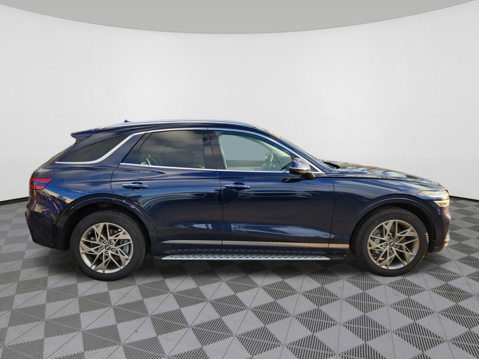 Used 2025 Genesis GV70 2.5T image 6