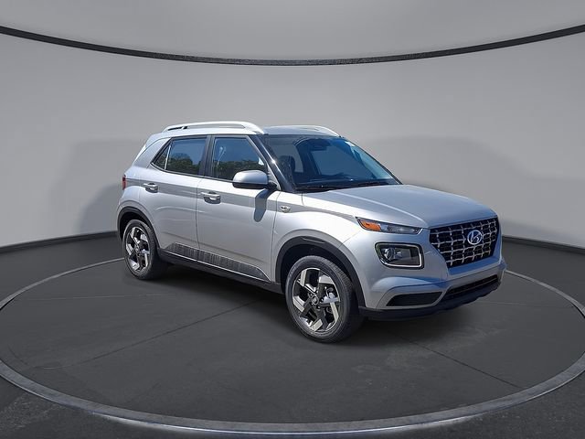 New 2026 Hyundai Venue SEL FWD image 2