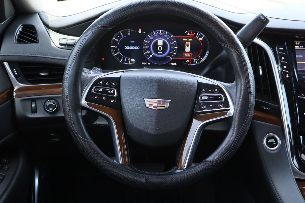 Used 2020 Cadillac Escalade Premium Luxury RWD image 14