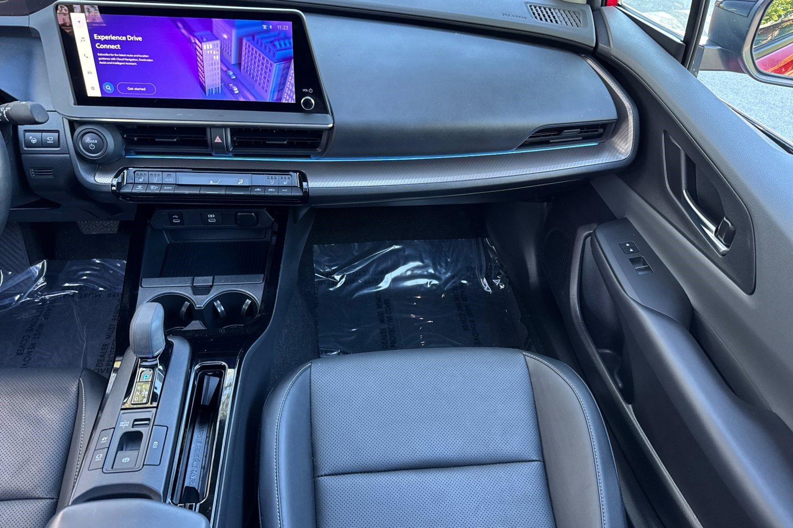 Used 2024 Toyota Prius Limited w/ Limited Premium Package image 28