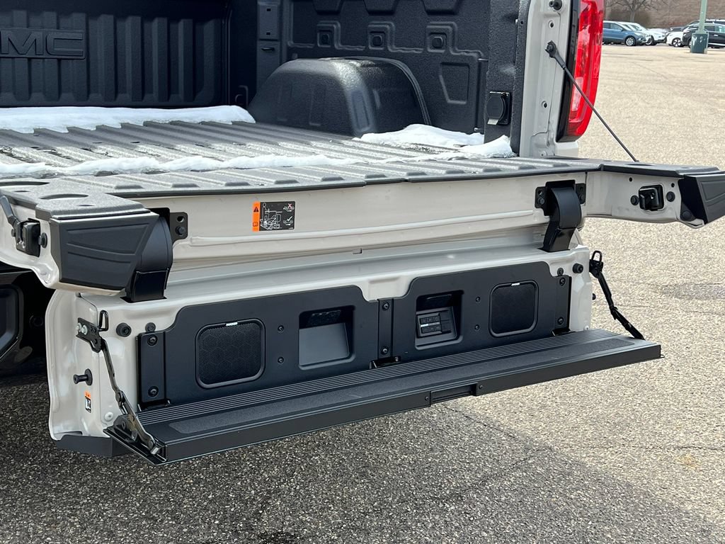 New 2026 GMC Sierra 1500 AT4X AWD/4WD image 11