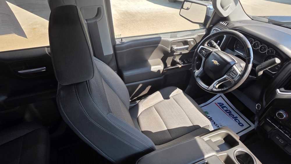 Used 2019 Chevrolet Silverado 1500 LT w/ All-Star Edition image 18