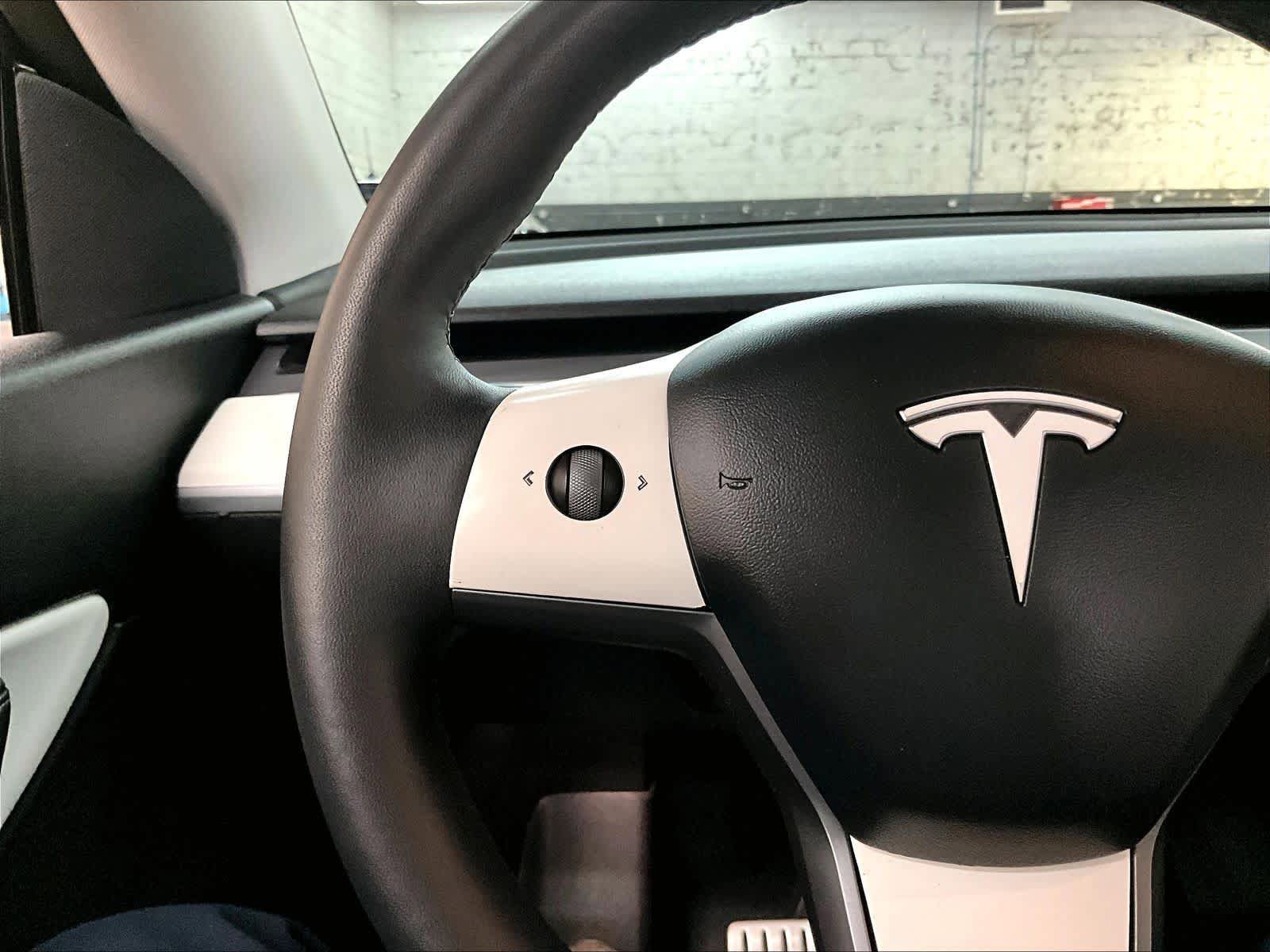 Used 2021 Tesla Model Y Performance AWD/4WD image 21