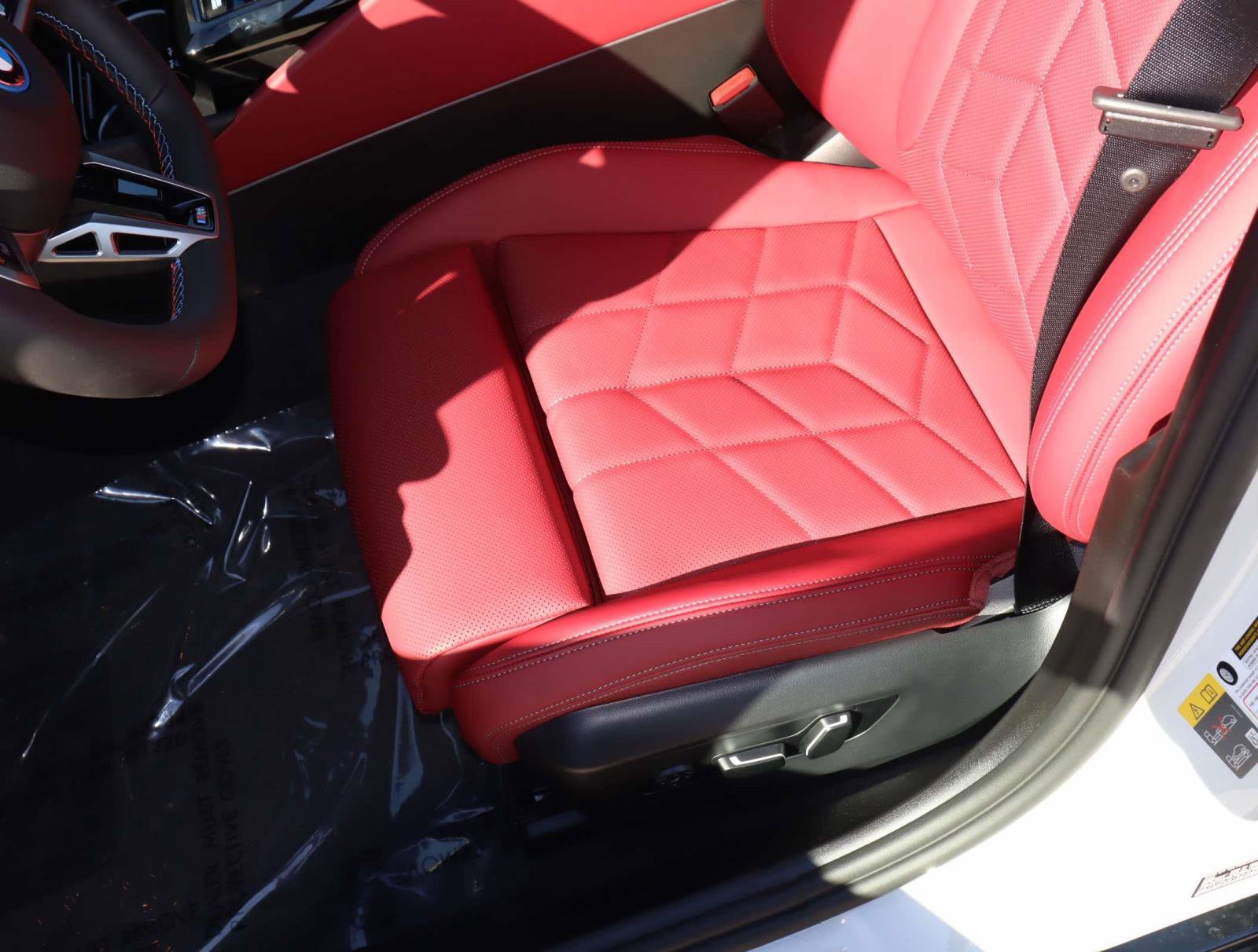 New 2025 BMW i5 M60 w/ Premium Package image 11