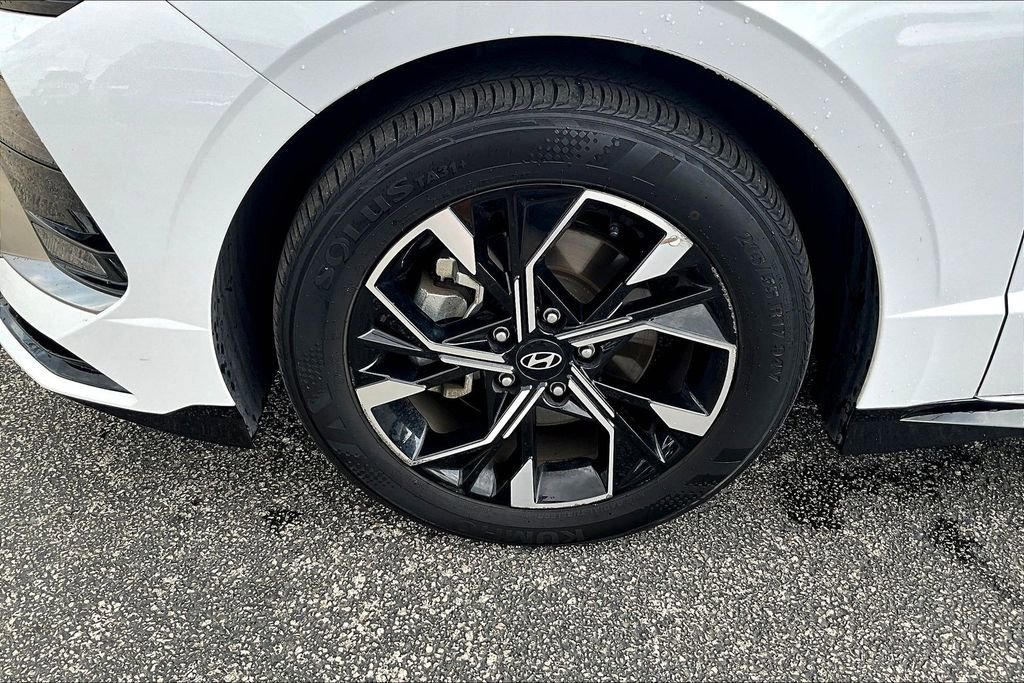 Used 2025 Hyundai Sonata SEL FWD image 10