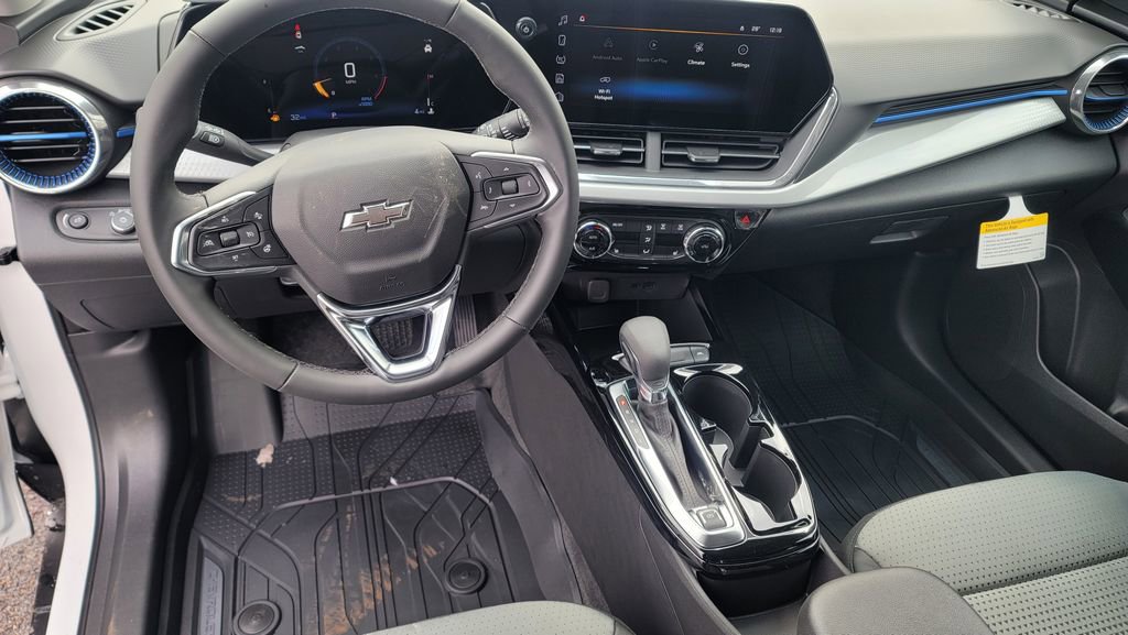 New 2026 Chevrolet Trax LT image 24