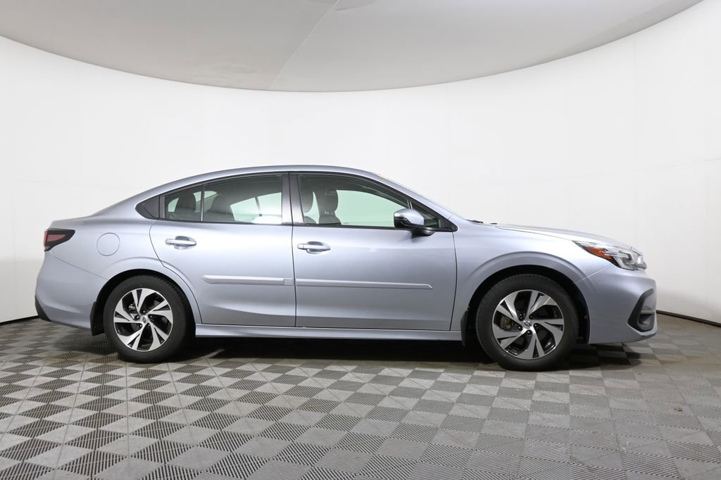 Used 2024 Subaru Legacy Premium image 8