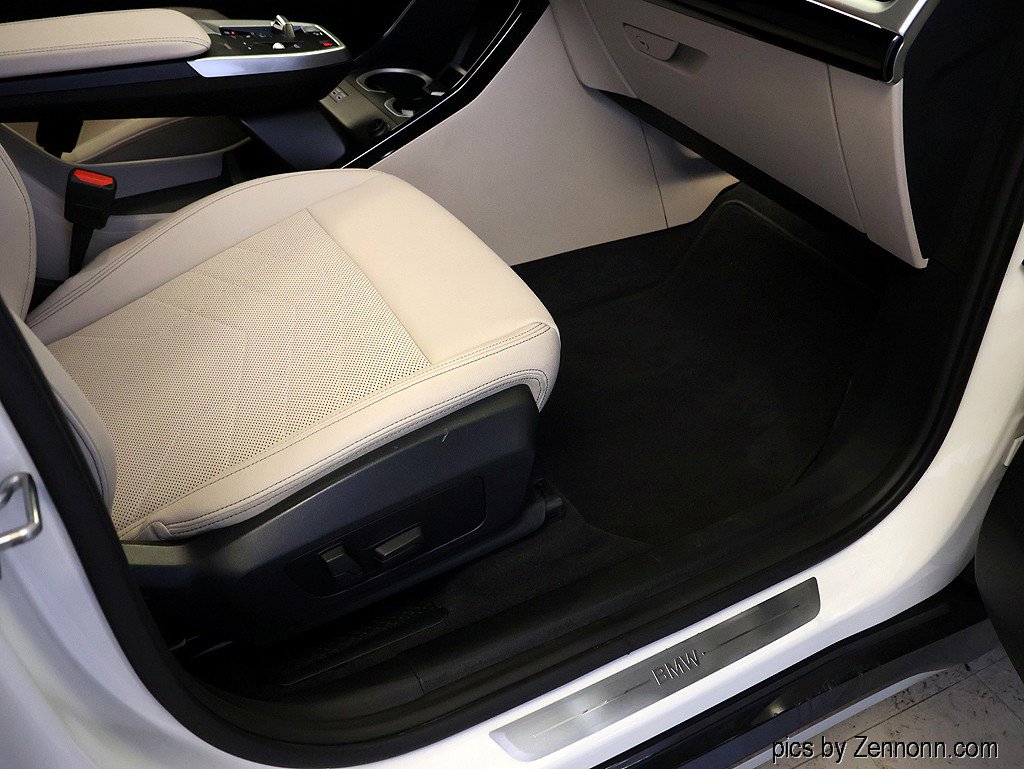 Certified 2023 BMW X1 xDrive28i w/ Premium Package image 36