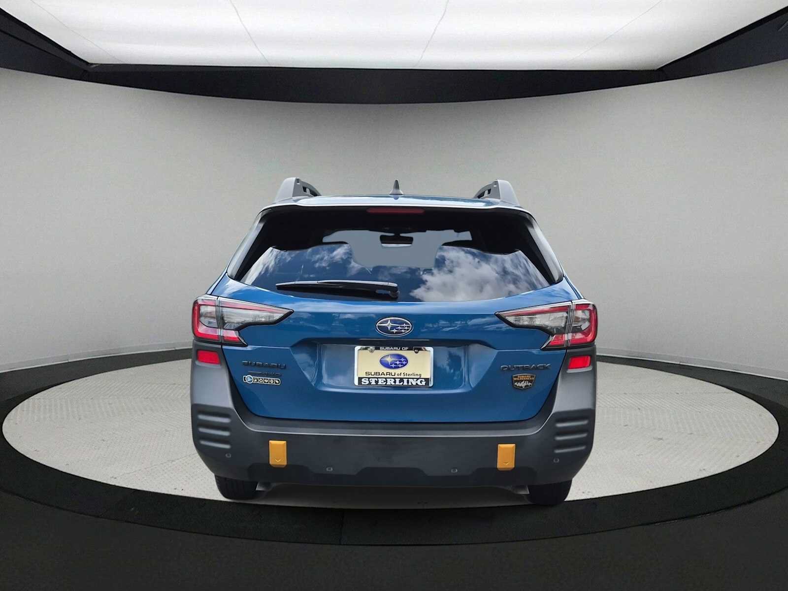 Certified 2024 Subaru Outback Wilderness AWD/4WD image 7