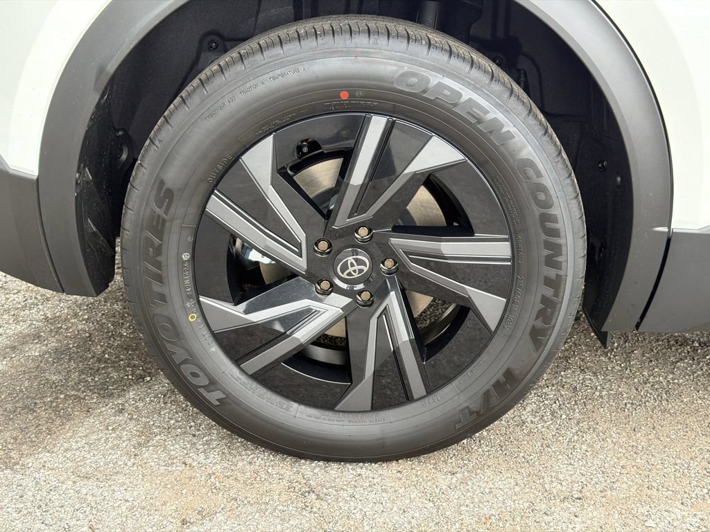 New 2026 Toyota C-HR AWD/4WD image 21