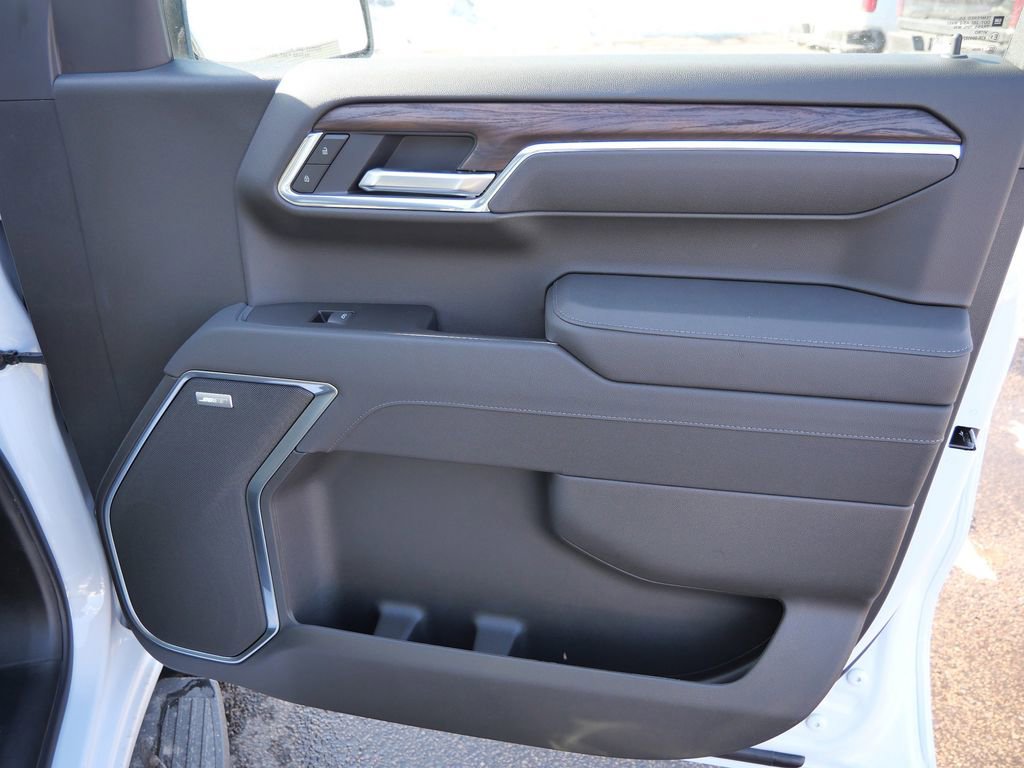 New 2026 GMC Sierra 1500 SLT w/ SLT Premium Plus Package image 16