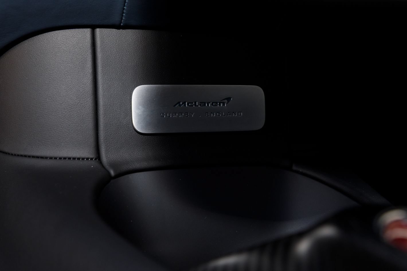 Used 2023 McLaren Artura RWD image 41