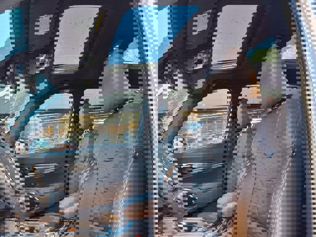 Used 2021 Kia Telluride SX w/ SX Prestige Package image 7