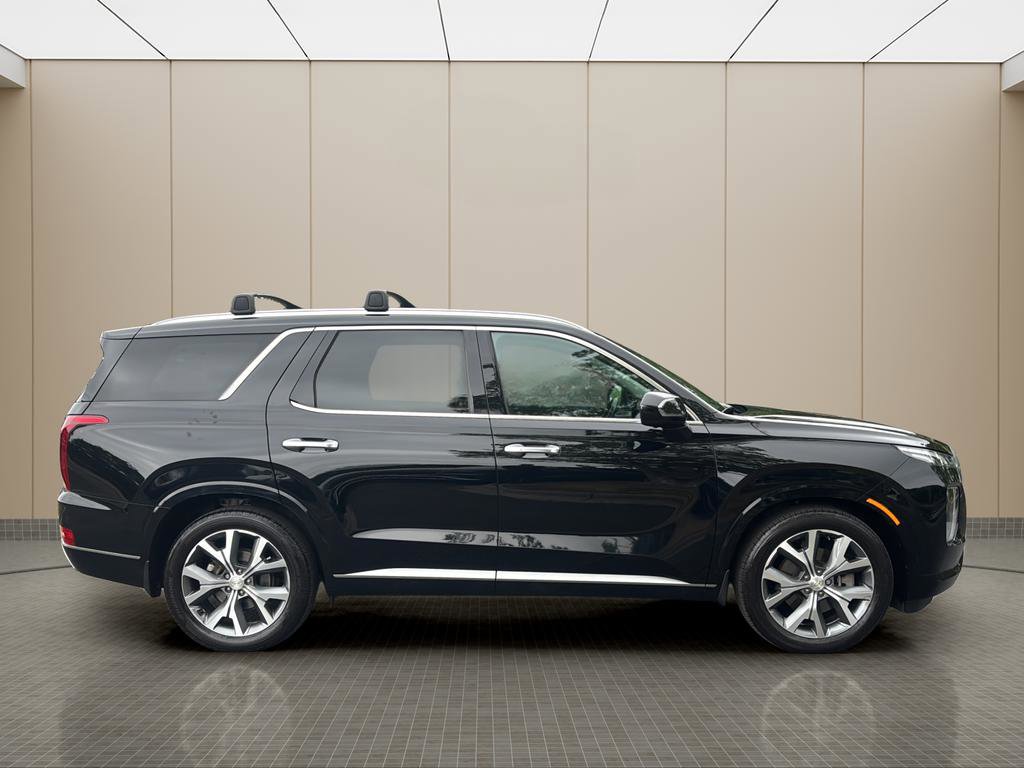 Used 2022 Hyundai Palisade Limited w/ Winter Package AWD/4WD image 6