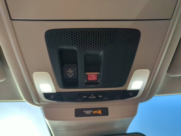 Used 2023 Honda Accord EX image 19