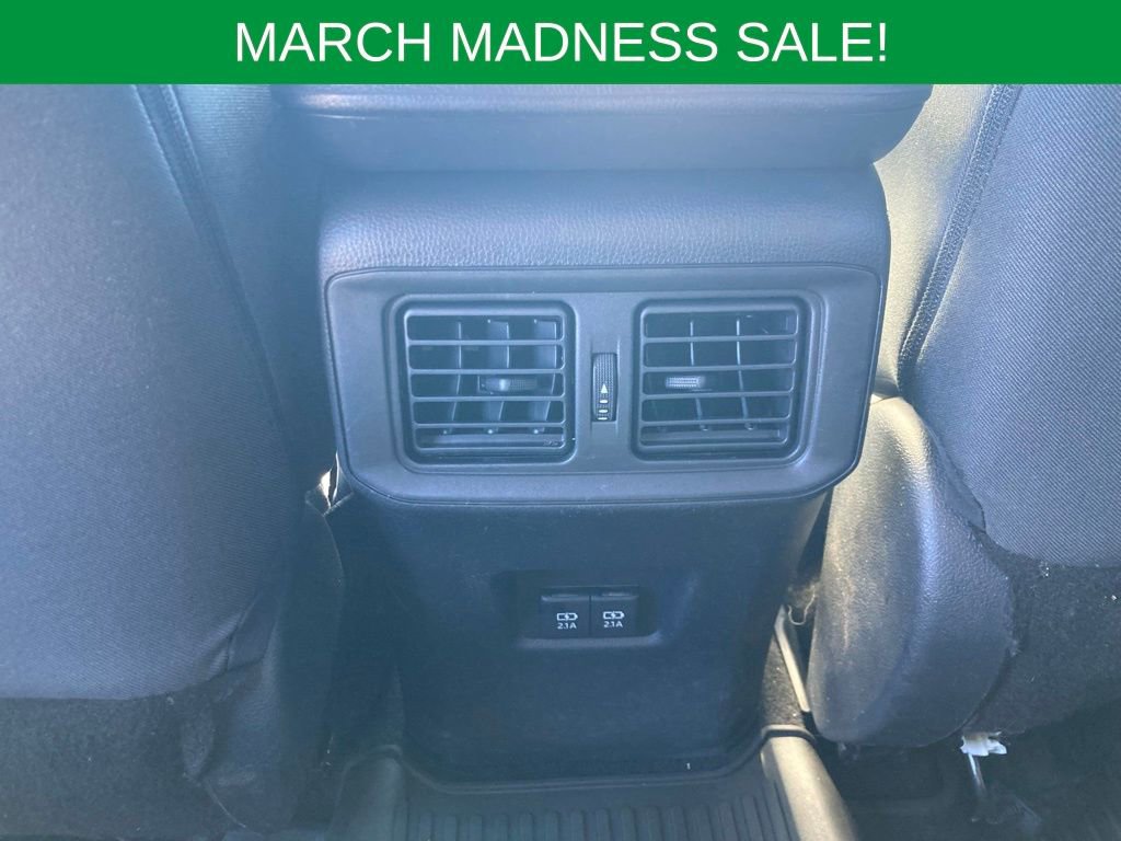 Used 2021 Toyota RAV4 XLE w/ Convenience Package image 23