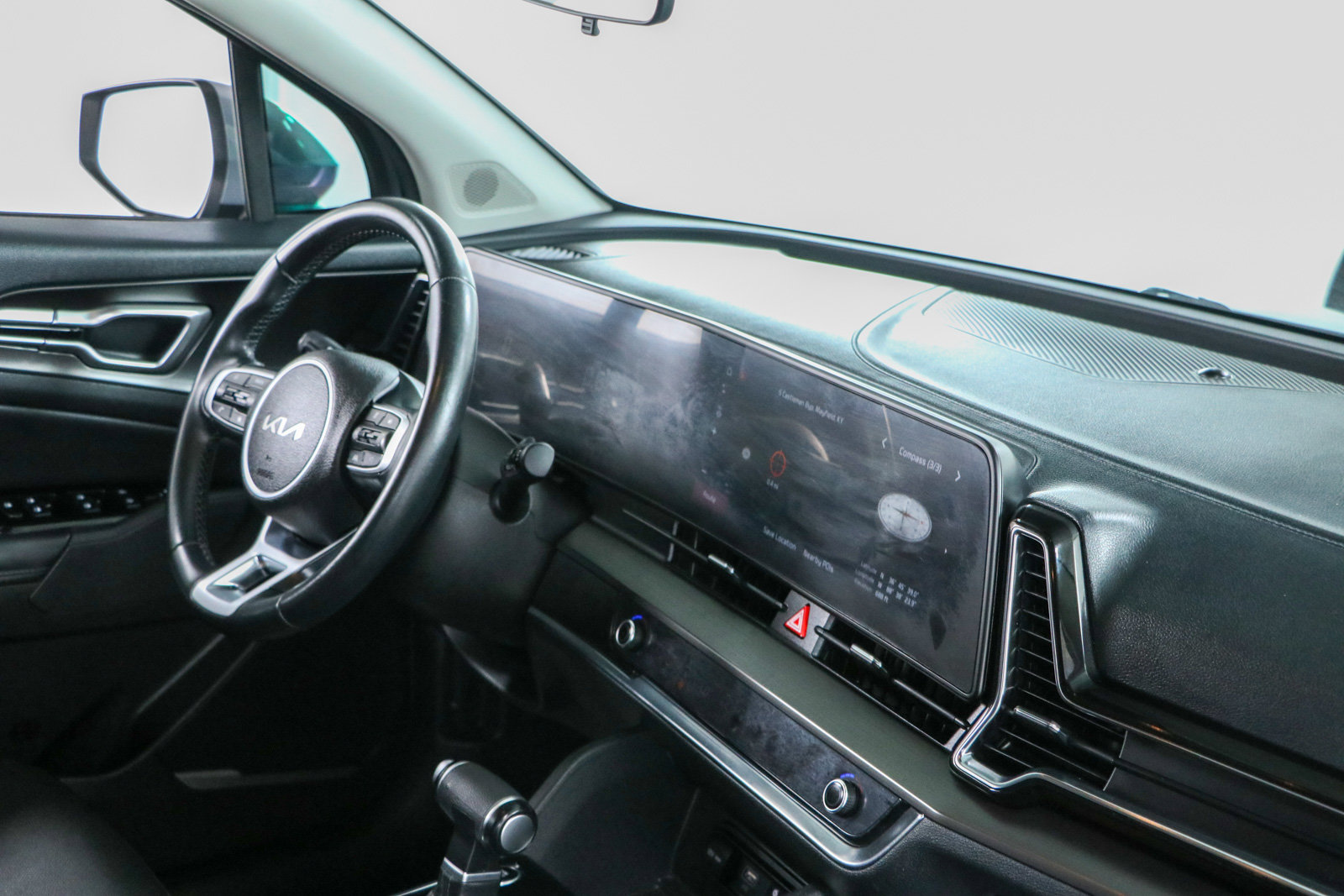 Used 2023 Kia Sportage EX FWD image 25