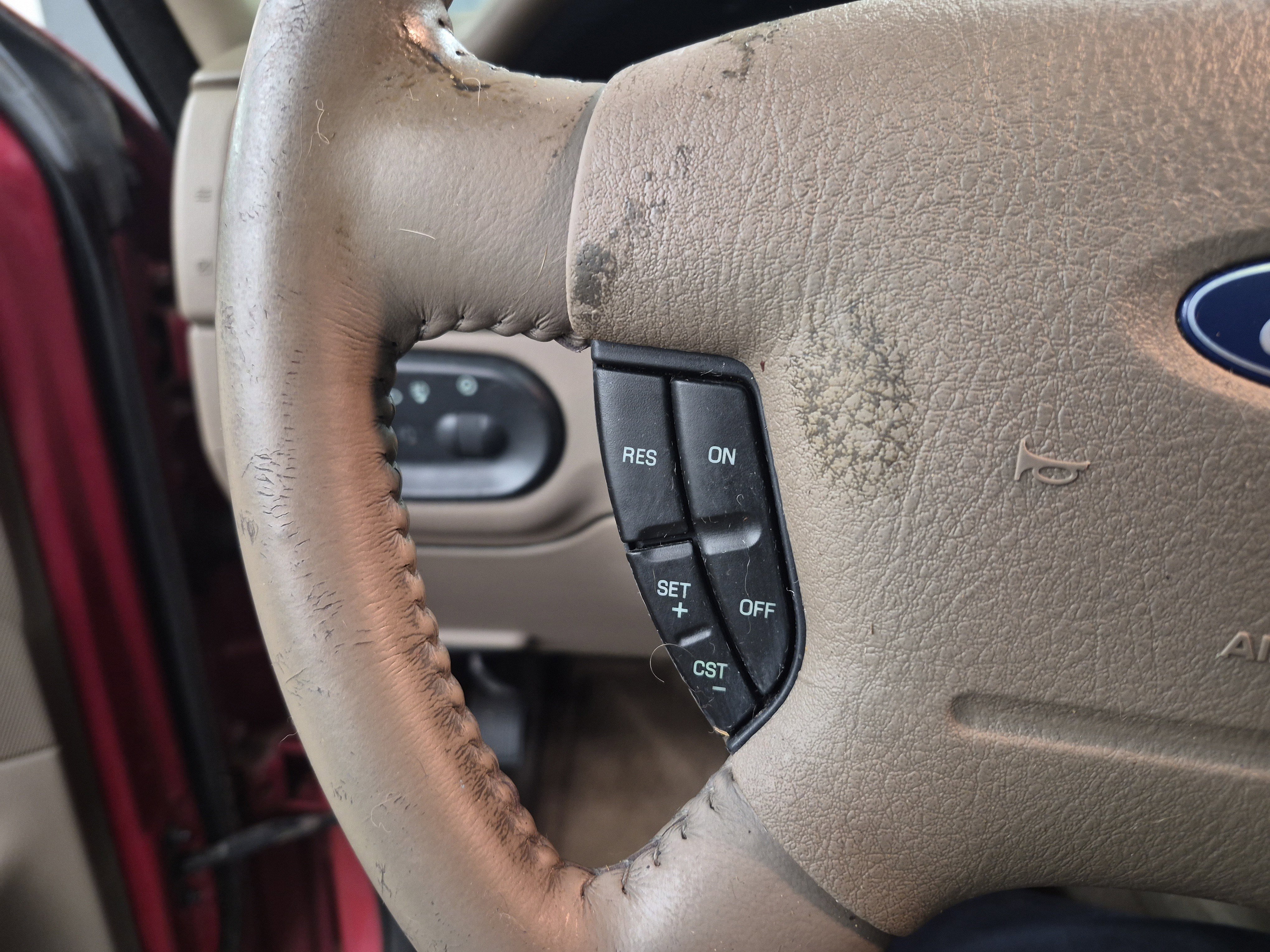 Used 2003 Ford Explorer Eddie Bauer image 23