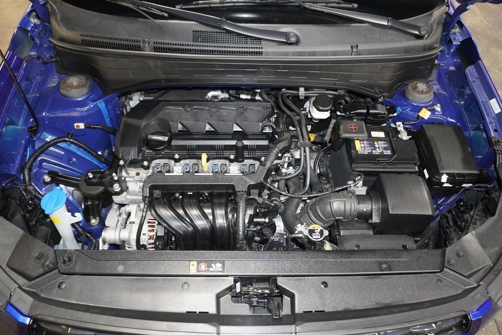 Certified 2023 Hyundai Venue SEL image 11