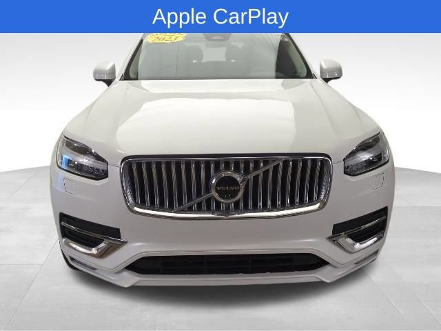 Used 2023 Volvo XC90 B5 Plus AWD/4WD image 10