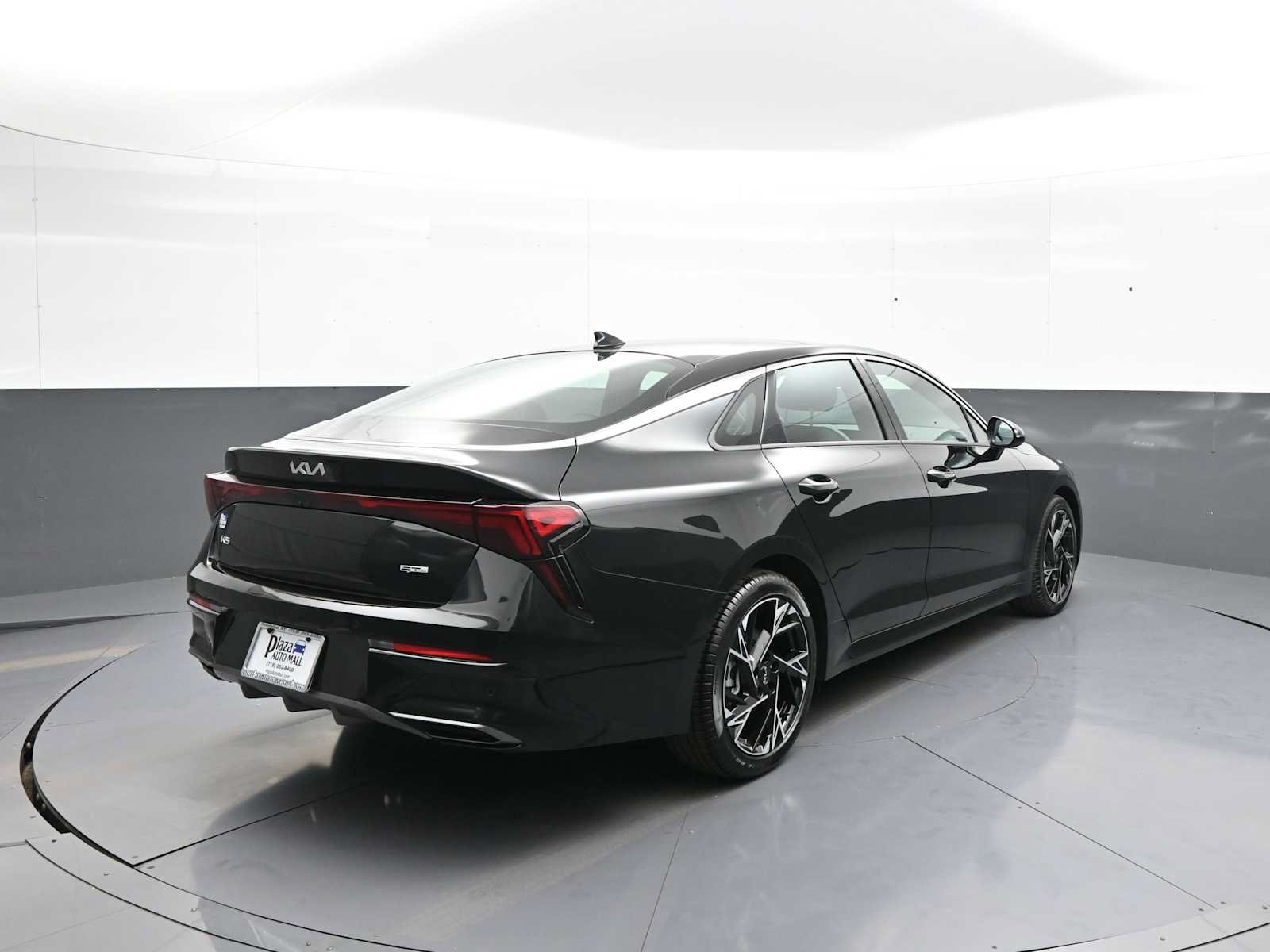 Certified 2025 Kia K5 GT-Line w/ GT-Line Premium Package AWD/4WD image 6