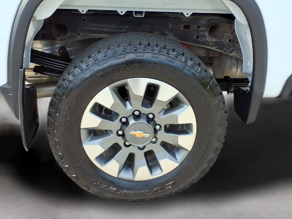Certified 2025 Chevrolet Silverado 2500 Custom w/ Custom Value Package AWD/4WD image 31