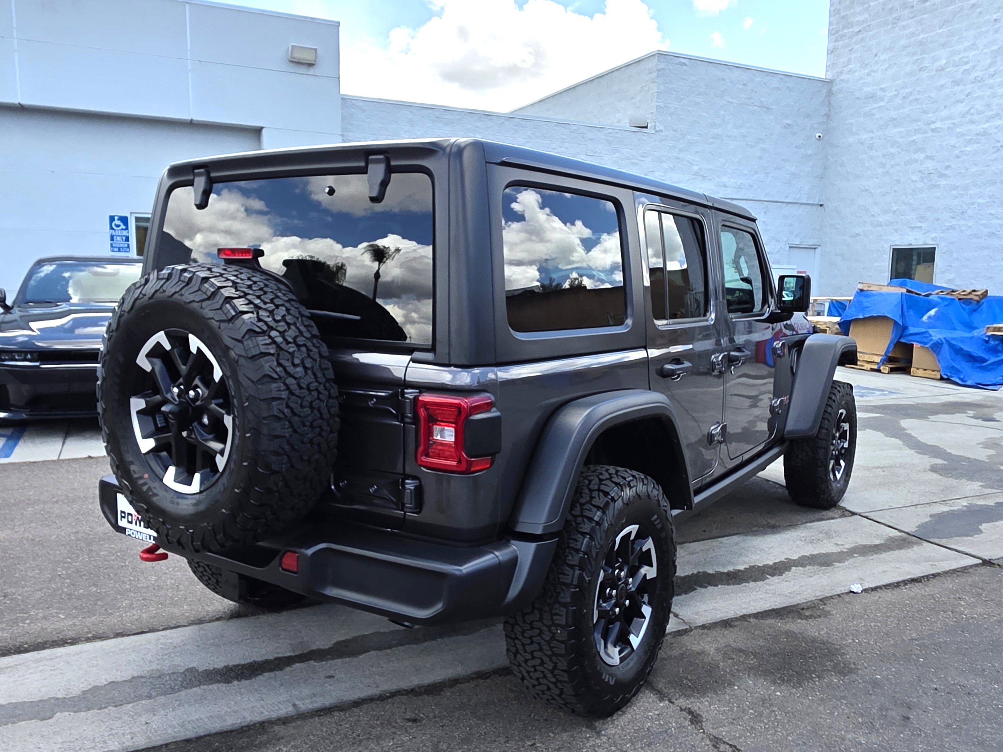 Certified 2026 Jeep Wrangler Unlimited Rubicon AWD/4WD image 5