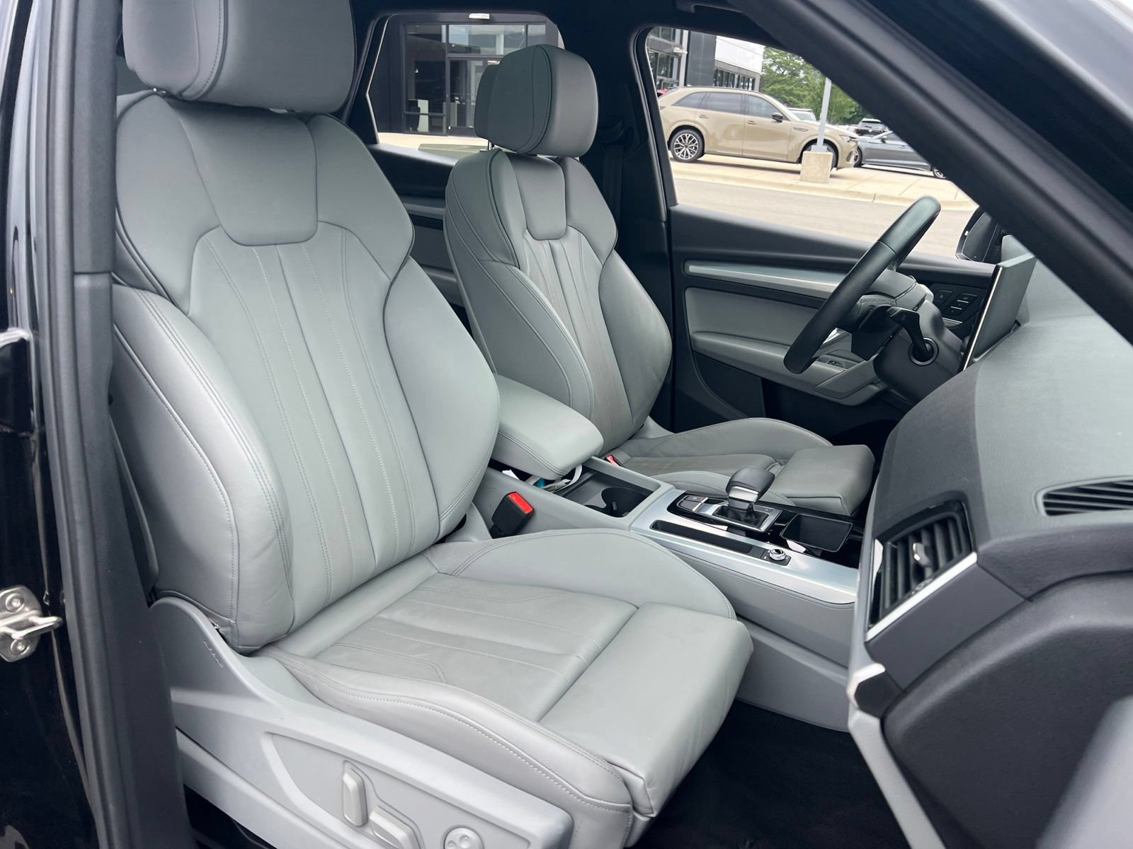 Used 2024 Audi Q5 2.0T Premium AWD/4WD image 36