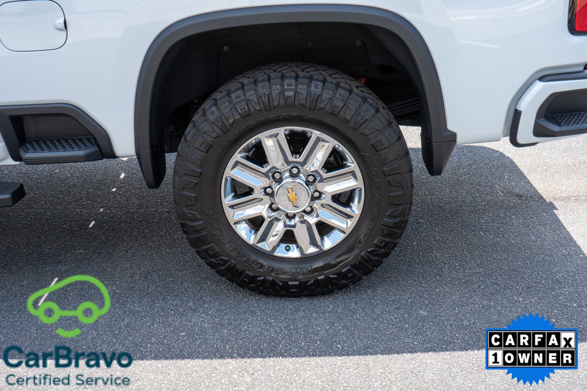 Used 2026 Chevrolet Silverado 2500 High Country w/ Technology Package AWD/4WD image 11