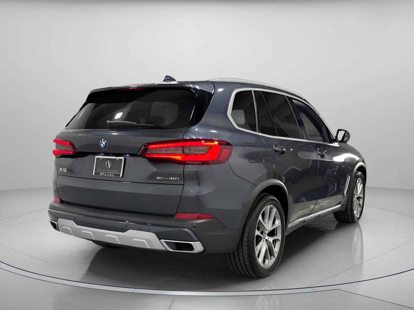 Used 2021 BMW X5 xDrive40i w/ Premium Package image 5