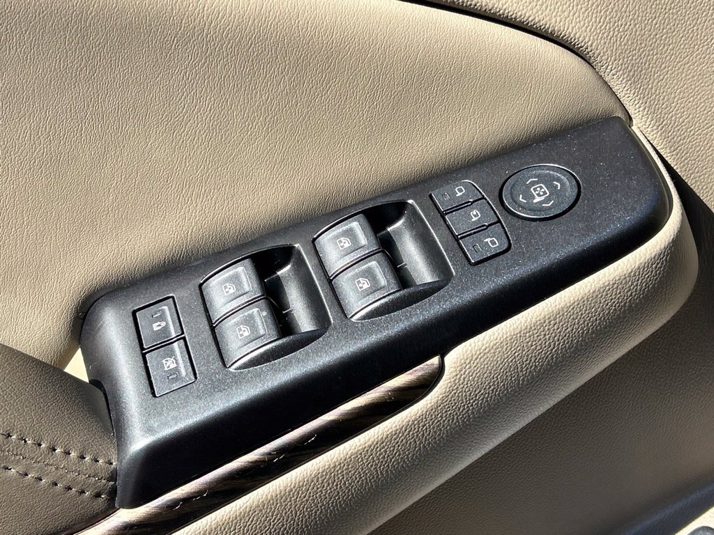 Used 2016 GMC Yukon SLT w/ HD Trailering Package RWD image 19