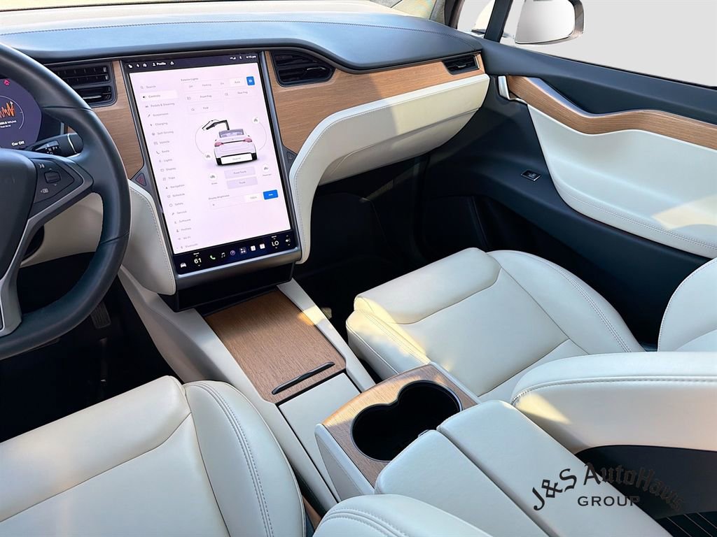 Used 2020 Tesla Model X Long Range AWD/4WD image 30