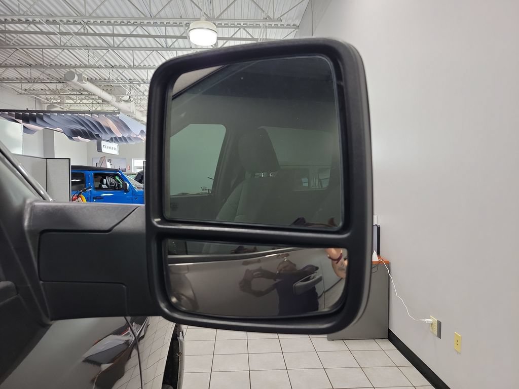 Used 2024 RAM 2500 Tradesman w/ Chrome Appearance Group AWD/4WD image 25
