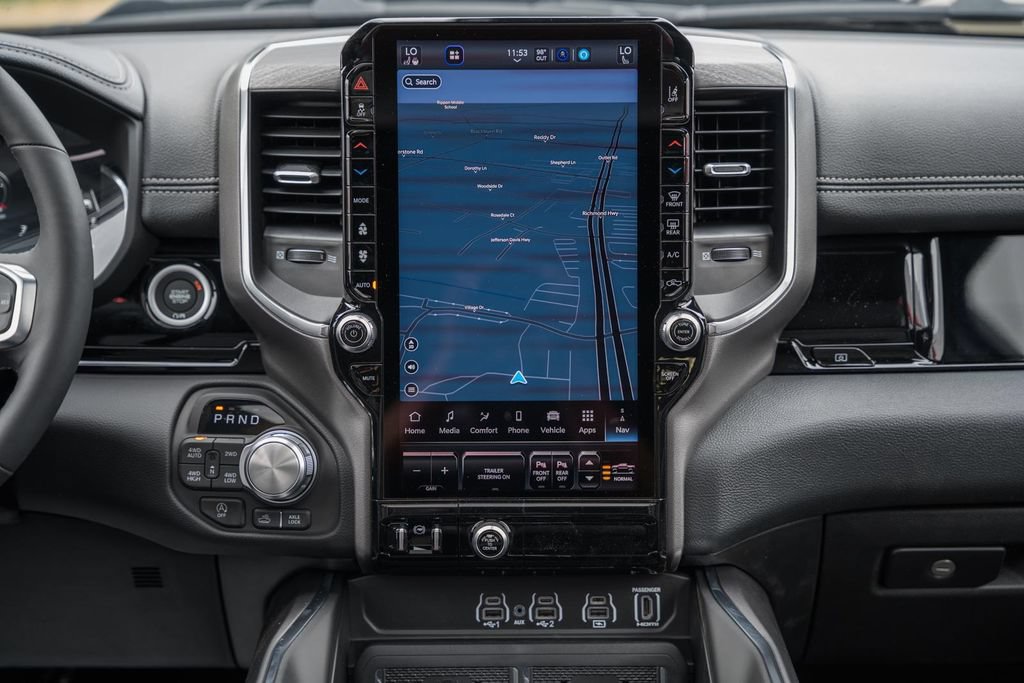 New 2026 RAM 1500 Laramie AWD/4WD image 25