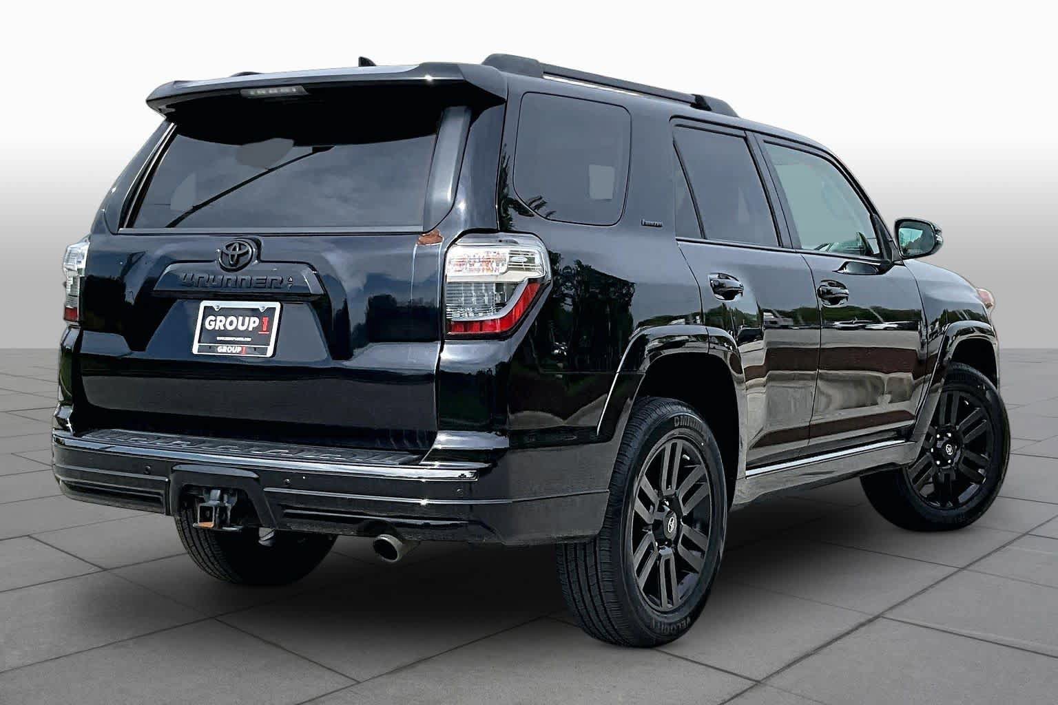 Used 2020 Toyota 4Runner Nightshade AWD/4WD image 13