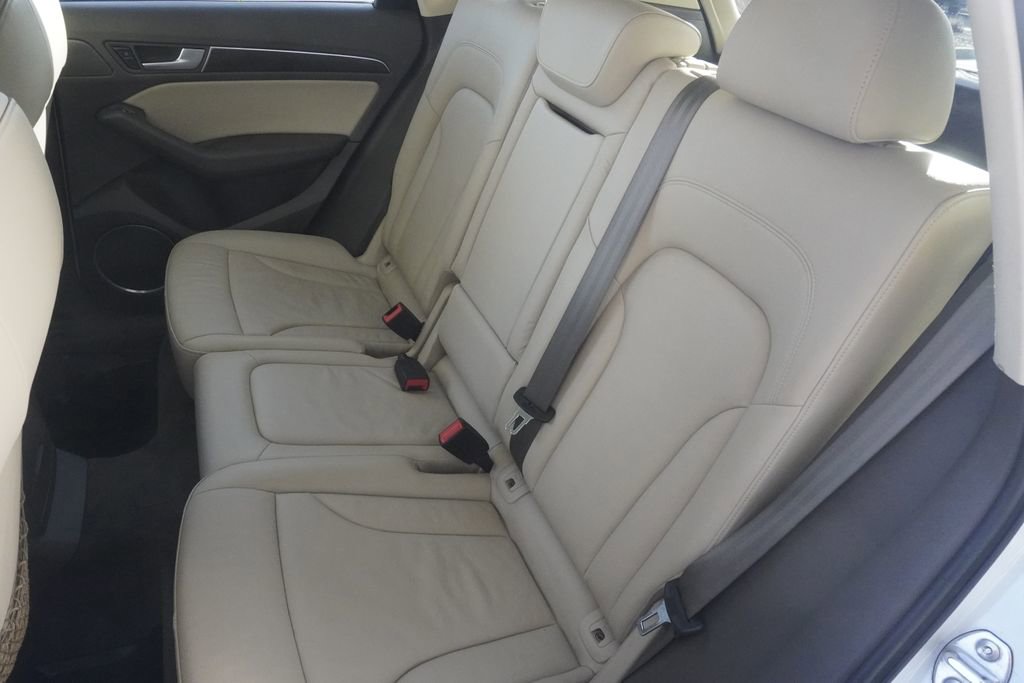 Used 2017 Audi Q5 2.0T Premium Plus image 30