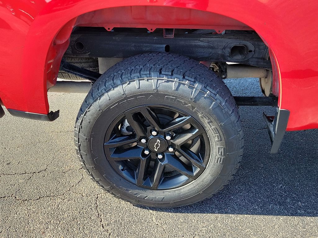 Used 2020 Chevrolet Silverado 1500 Custom Trail Boss w/ Custom Convenience Package AWD/4WD image 7