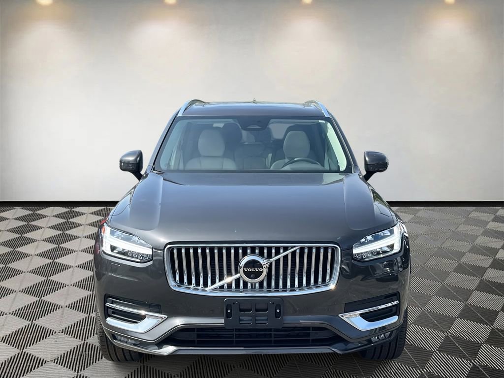 Certified 2024 Volvo XC90 B6 Plus w/ Protection Package image 8
