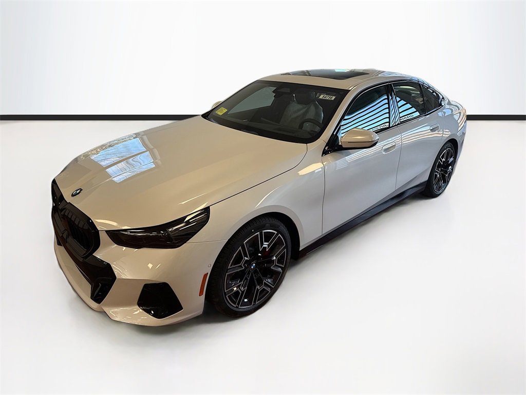 Used 2025 BMW 530i xDrive w/ M Sport Package