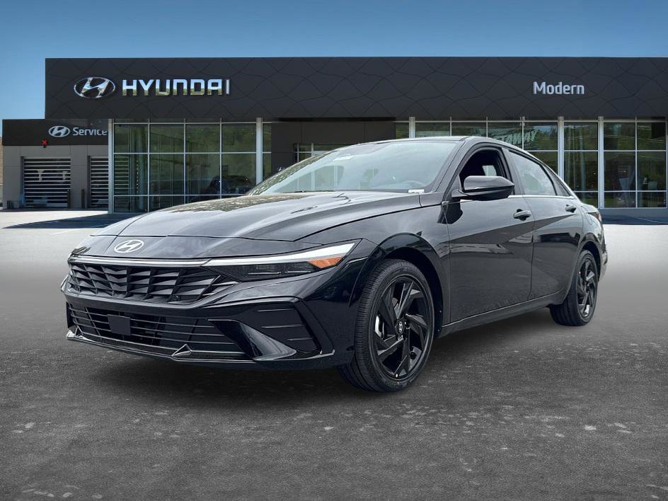 New 2026 Hyundai Elantra SEL Sport FWD image 1