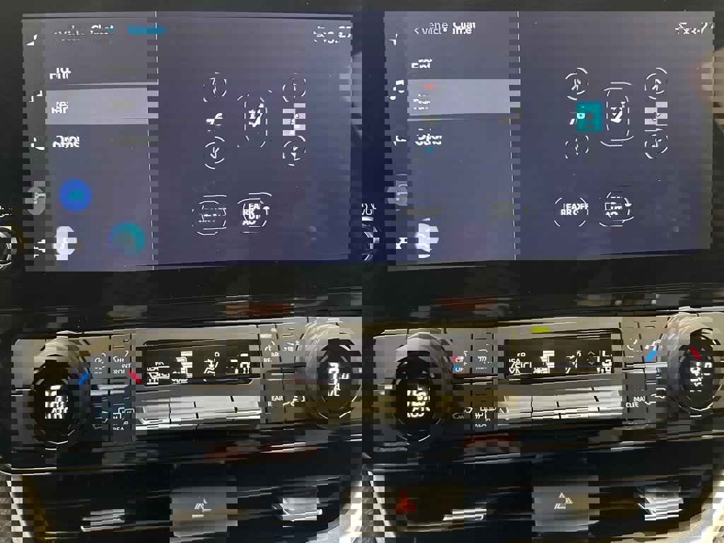 Used 2025 Toyota Grand Highlander AWD image 32