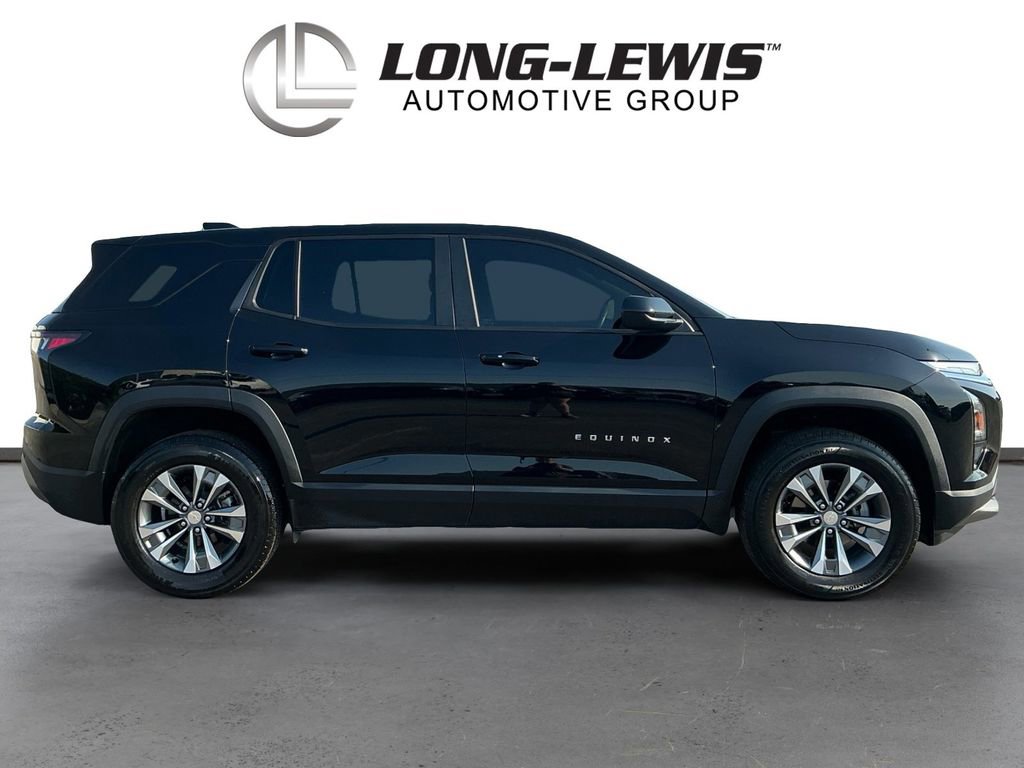Used 2025 Chevrolet Equinox LT FWD image 8