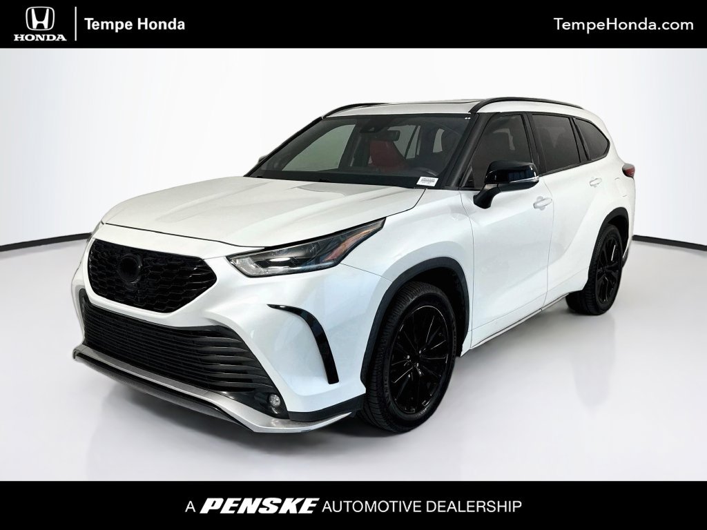 Used 2022 Toyota Highlander XSE