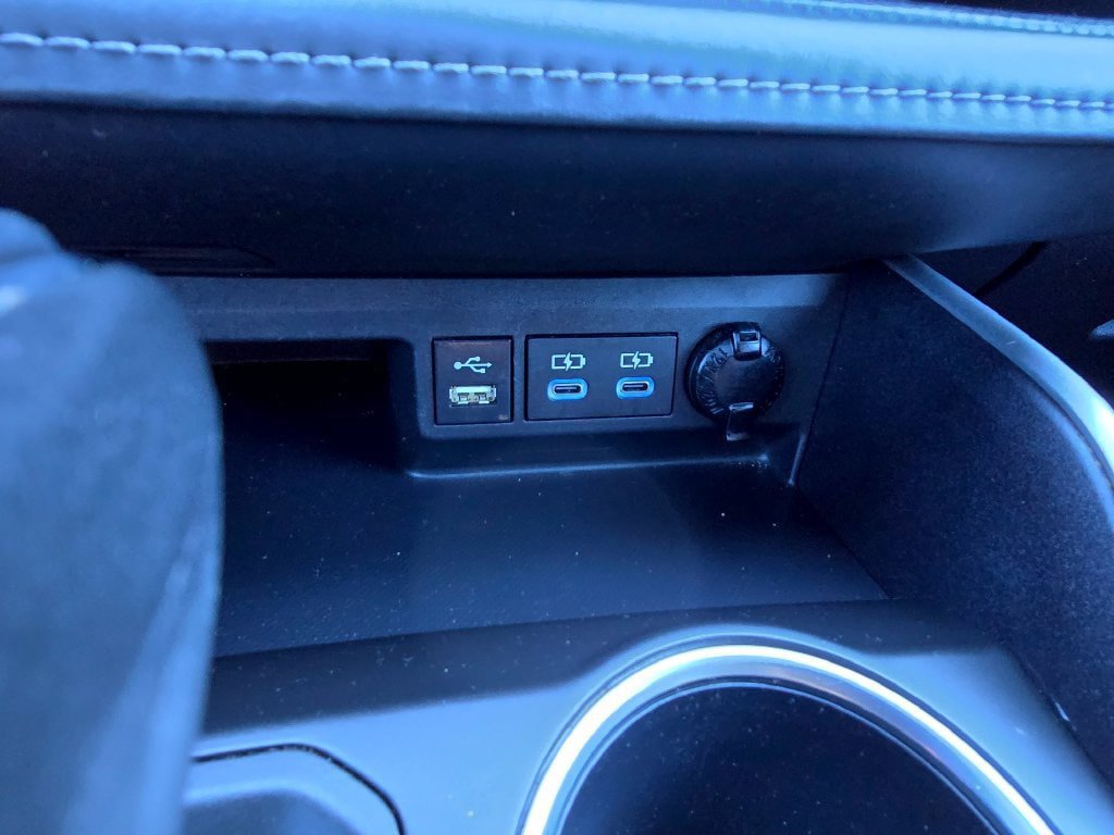 Certified 2022 Toyota Highlander XLE AWD/4WD image 26