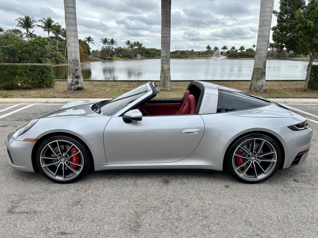 Used 2024 Porsche 911 Targa 4S image 11