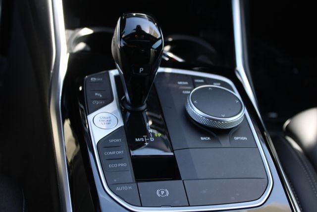 Used 2022 BMW 230i Coupe w/ Premium Package 2 RWD image 18