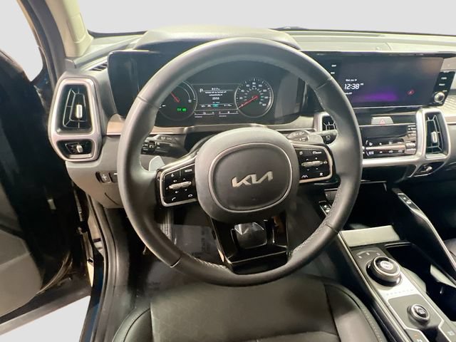 Certified 2023 Kia Sorento EX FWD image 11