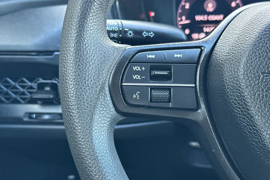 Used 2023 Honda Accord LX image 24