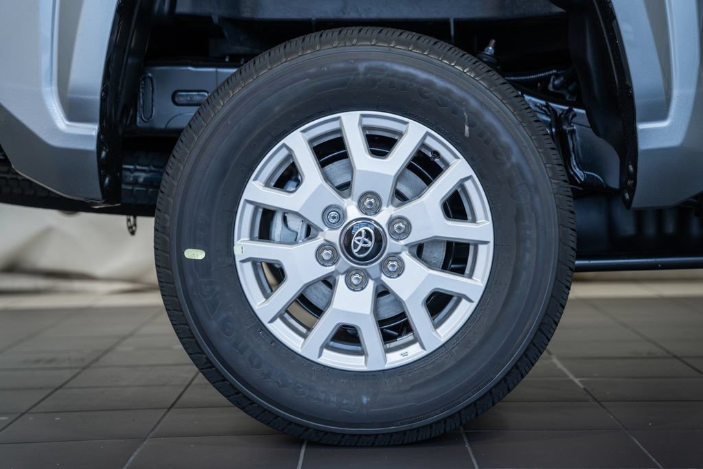New 2026 Toyota Tacoma SR5 AWD/4WD image 16
